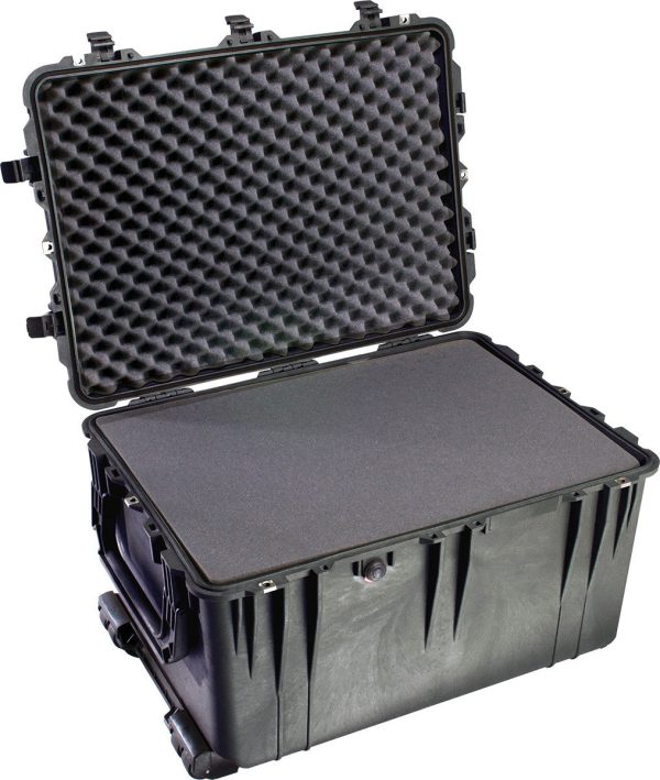 Pelican 1660 Case Black   Foam Supply